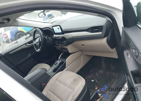 2021 Ford Escape Se z USA, uszkodzony, nr VIN 1FMCU9G68MUA28719